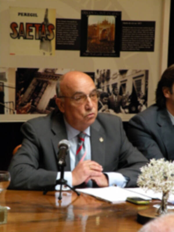 Sevilla. Mesas redonda por el ciclo de homenaje a José María Pérez Blanco (Pepe perejil)