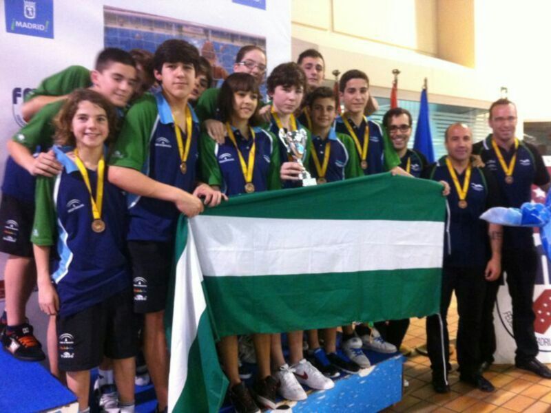 Bronce para Andalucía con doble acento nazareno