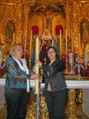 El paso de la Virgen de las Angustias de Alcalá del Río, llevará un cirio de los donantes de Órganos.