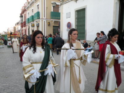 Esplendor de Jueves Santo en la Hermandad de la Vera-cruz de Alcalá del Río