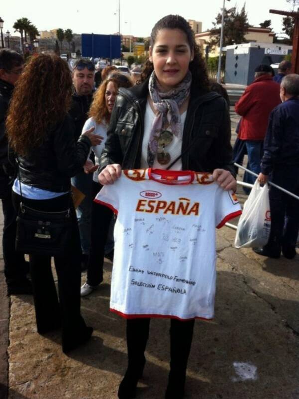 La cara más solidaria de Lorena Miranda, de galardón en galardón con el equipo español