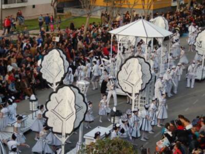 Los Robinsones grandes triunfadores de la cabalgata en su retorno tras tres años(Chipiona)