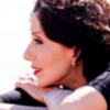 LUZ CASAL CANTA DESNUDA en Sevilla el domingo 30 de marzo