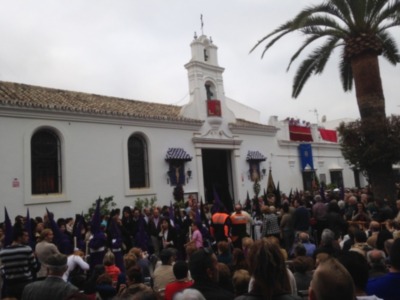 Fiestas sitúa en Semana Santa a los mayores y dependientes en un espacio privilegiado(Chipiona)