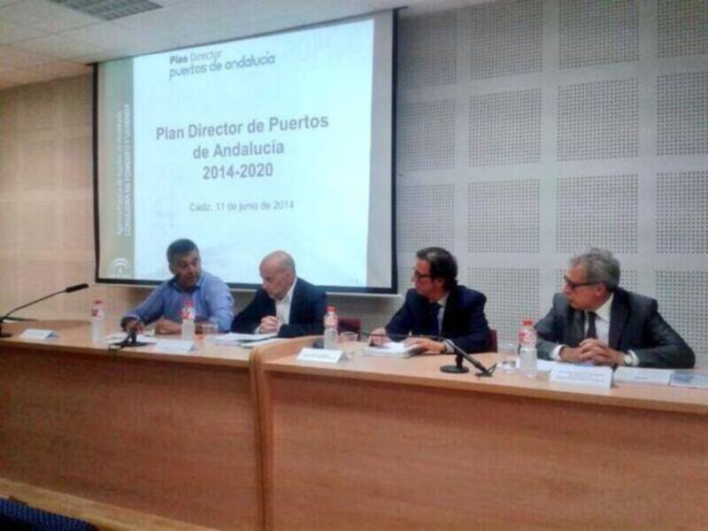 La unión CAND-Escuela Municipal de Vela ejemplo en la presentación del Plan Director de Puertos de Andalucía(Chipiona)