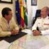 El Alcalde recibe en visita institucional al nuevo Almirante Jefe de la Base Naval de Rota(Chipiona)