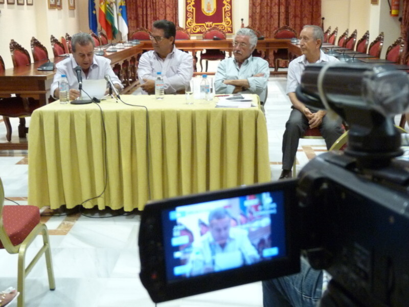 Entrañable intervención del bodeguero José Mellado Martín en el Ciclo de Conferencias de Verano.(Chipiona)