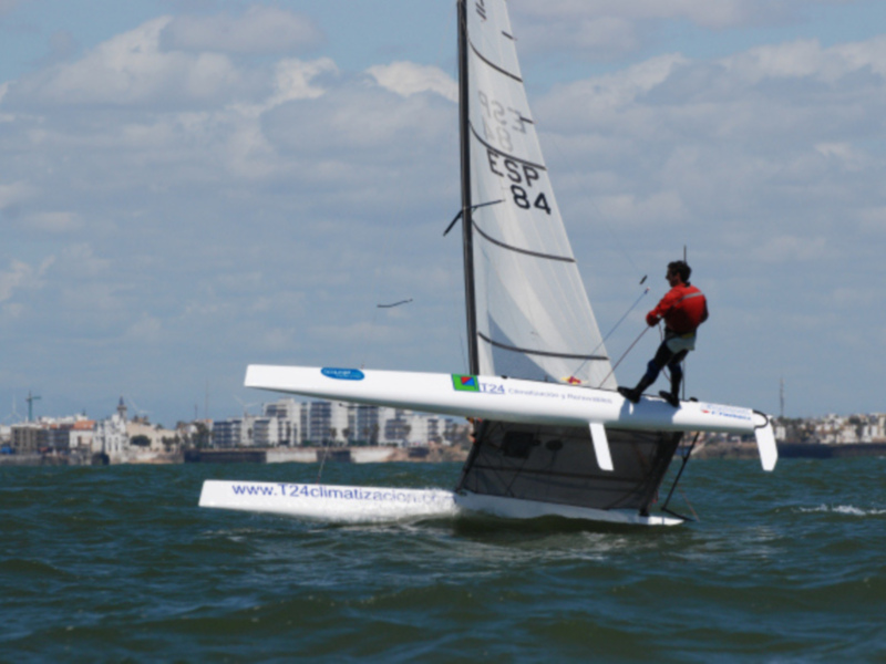 Santi Nieto se adjudica la Regata del Moscatel con las miras puestas en el Campeonato de España de Catamarán(Chipiona)