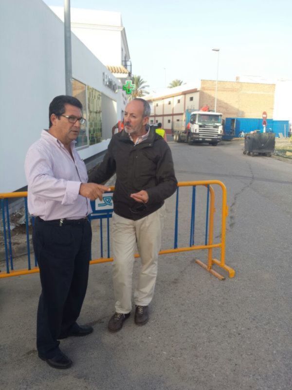 Antonio Peña anuncia el comienzo de la rehabilitación de la barriada de Los Conquistadores a través del Profea(Chipiona)