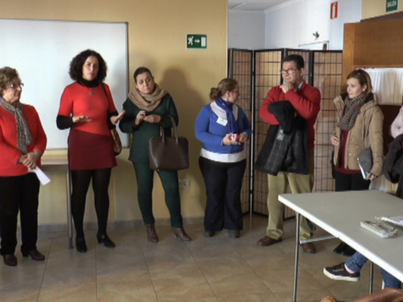 Inaugurado un curso de atención a la dependencia financiado por el Grupo de Desarrollo Pesquero(Chipiona)
