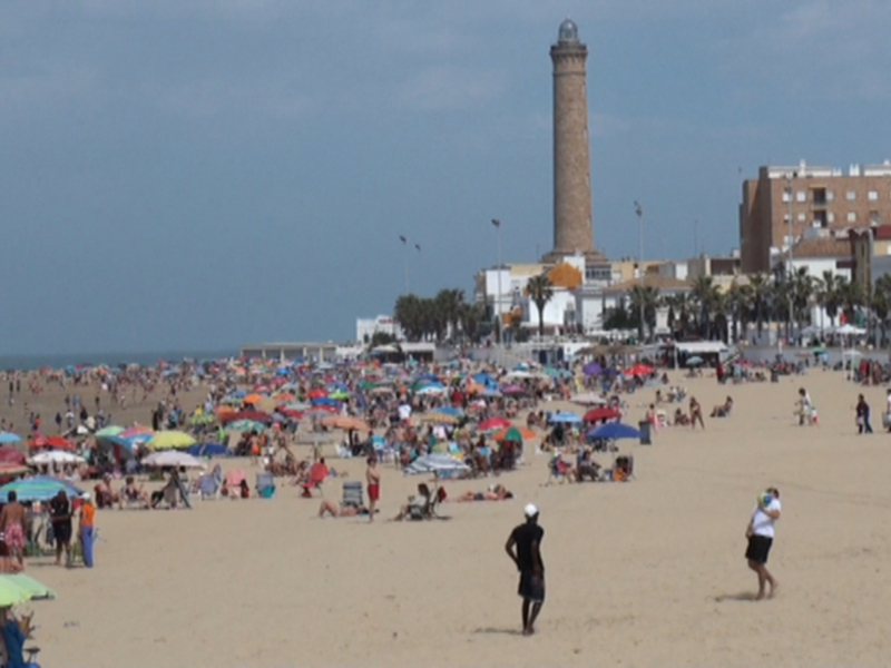 El Ayuntamiento de Chipiona pone a disposición de los usuarios de playas un número de teléfono para comunicar desperfectos o anomalías  