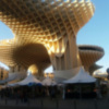 Mercado de artesanía en Plaza de la Encarnación en Sevilla