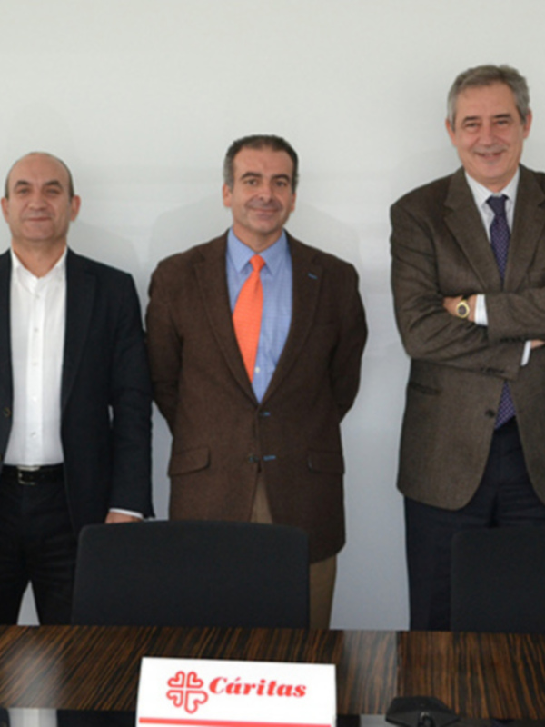 Aqualia y Cáritas firman un convenio de colaboración para luchar contra la pobreza y ayudar a los más desfavorecidos