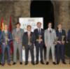 PADILLA RECOGE EL TROFEO ESPARTACO DE EL CORTE INGLÉS COMO TRIUNFADOR DE LA FERIA DE SEVILLA