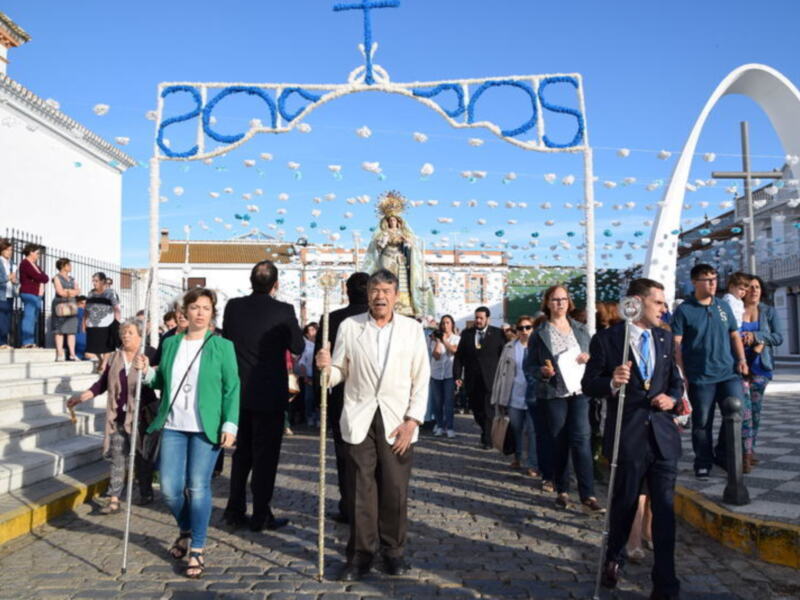 Gibraleón celebro el LXXV Aniversario de la Bendición de la Virgen de los Dolores.
