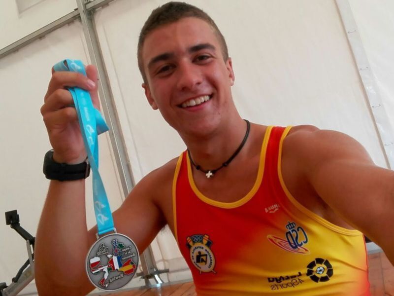 Doble medalla para Alfonso Berral en la Copa de la Juventud de remo