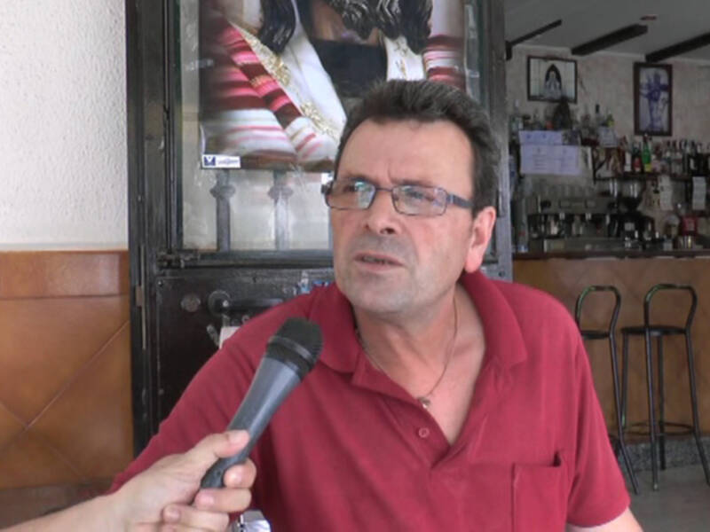 José Antonio Vázquez cumple una treintena de salidas procesionales como capataz del paso de la Virgen de Regla
