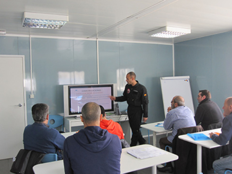 World Aviation Helicopter Flight Academy presenta un nuevo curso en español en Málaga para la obtención de la licencia europea de piloto comercial de