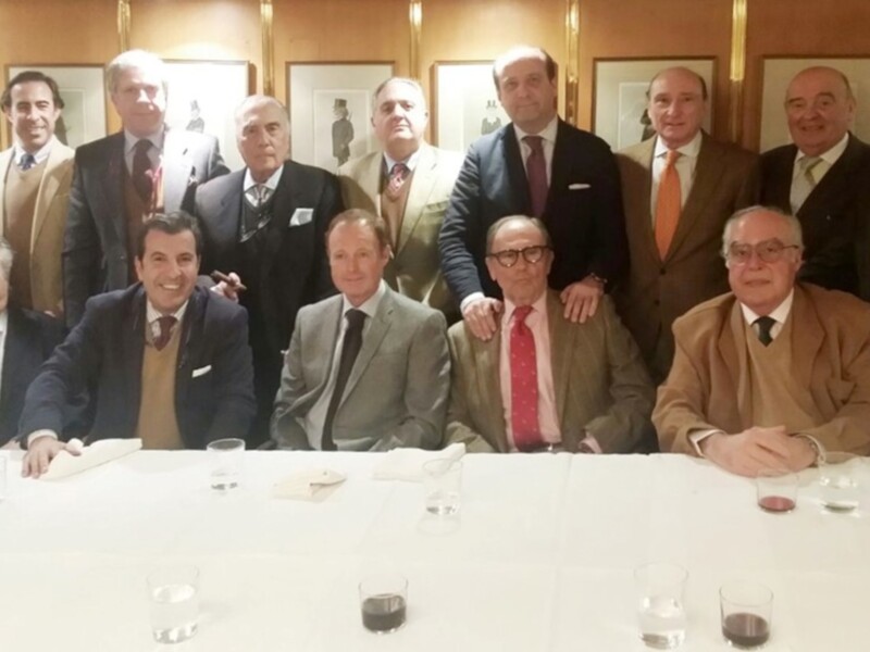 Pepe Luis Vázquez, invitado en la tertulia mensual del Real Club de Andalucía 'El Aero'