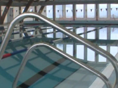 La piscina municipal no cerrará y se prorroga el contrato actual hasta la nueva adjudicación