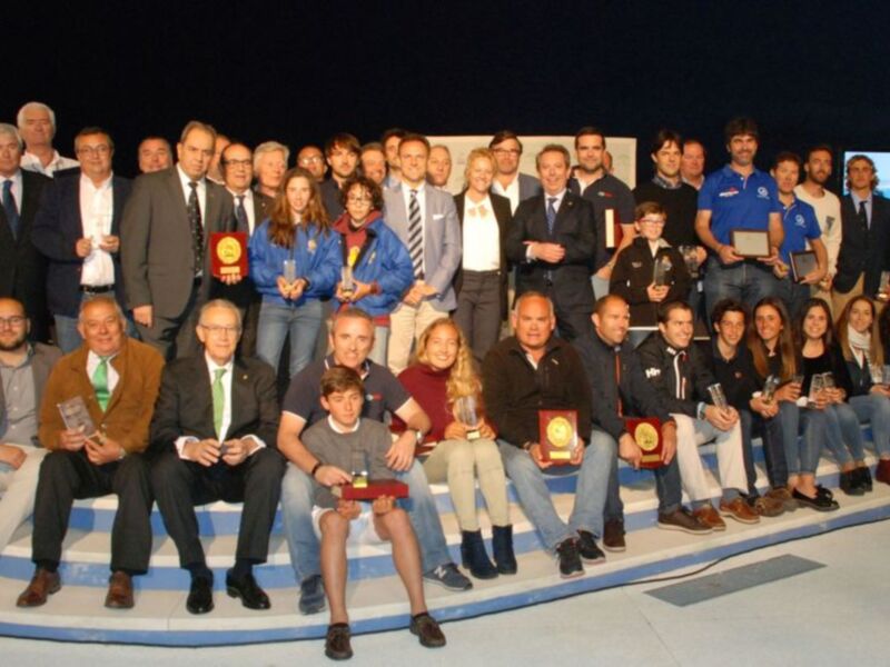 La flota del Náutico Sevilla. premiada en la Gala de la vela andaluza