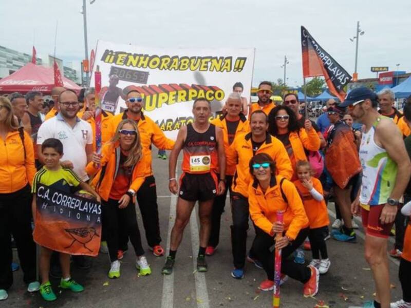 Paco Guisado se convierte en leyenda del atletismo al finalizar su maratón número cuarenta