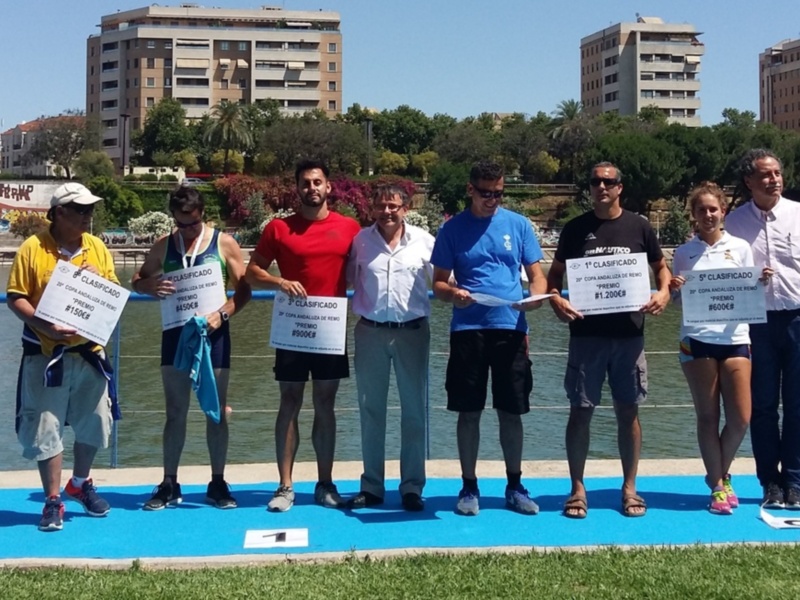 La XX Copa de Andalucía y el Campeonato de Andalucía de veteranos de remo, para el Náutico