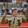 Andy Younes gana la "Capa de Oro" tras desorejar al buen cuarto de Zacarías Moreno