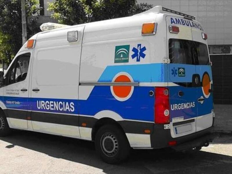 Izquierda Unida de Chipiona apoya la concentración del próximo 27 de julio por una ambulancia permanente .