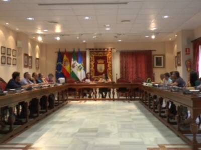 El Consejo Escolar Municipal aprueba el calendario y apoya la propuesta de IU de poner en marcha formación en restauración y cocina en el Edificio San