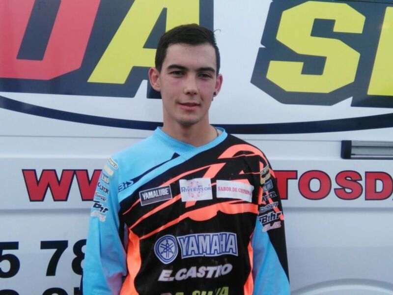 El piloto chipionero Joaquín Camacho suma el campeonato de Andalucía absoluto al título nacional sub 18 de motocros MX2