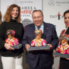 En la Pasarela Flamenca de Jerez premiados María José Santiago, Lina y Paco Cepero