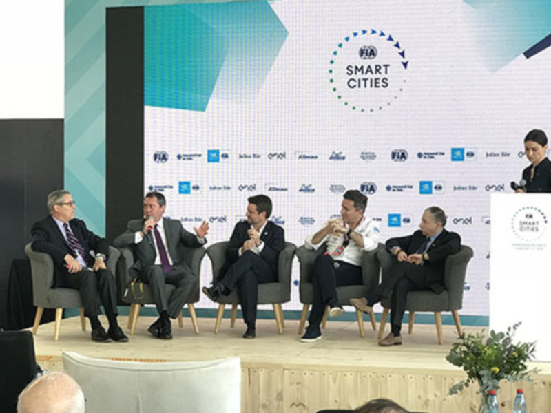 Sevilla expone sus iniciativas de movilidad urbana sostenible en el foro mundial de Chile