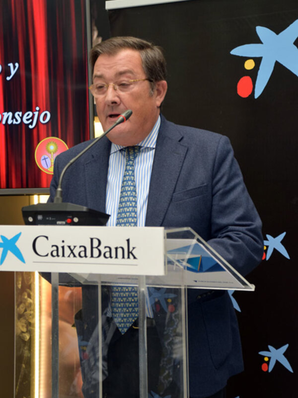 Premios Periodístico Fernando Carrasco en la sede de  Caixabank por el Consejo de General de  Hermandades y Cofradía de Sevilla.