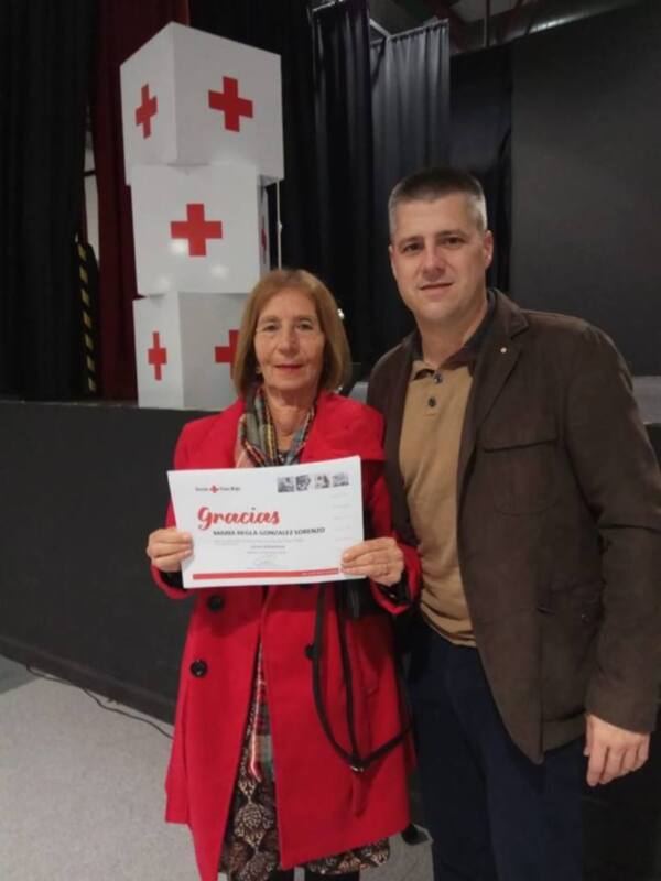 La Asamblea de Cruz Roja en Chipiona realizó ayer un acto de reconocimiento a socios, voluntarios y empresas colaboradoras