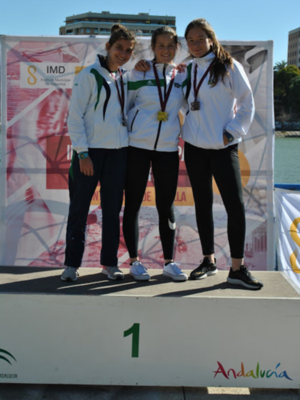 El Náutico Sevilla repite victoria en los Juegos Deportivos Municipales de piragüismo