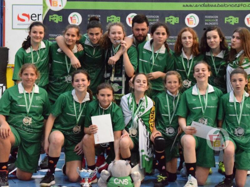 Pleno del Club Náutico en los Campeonatos Provinciales infantiles de baloncesto