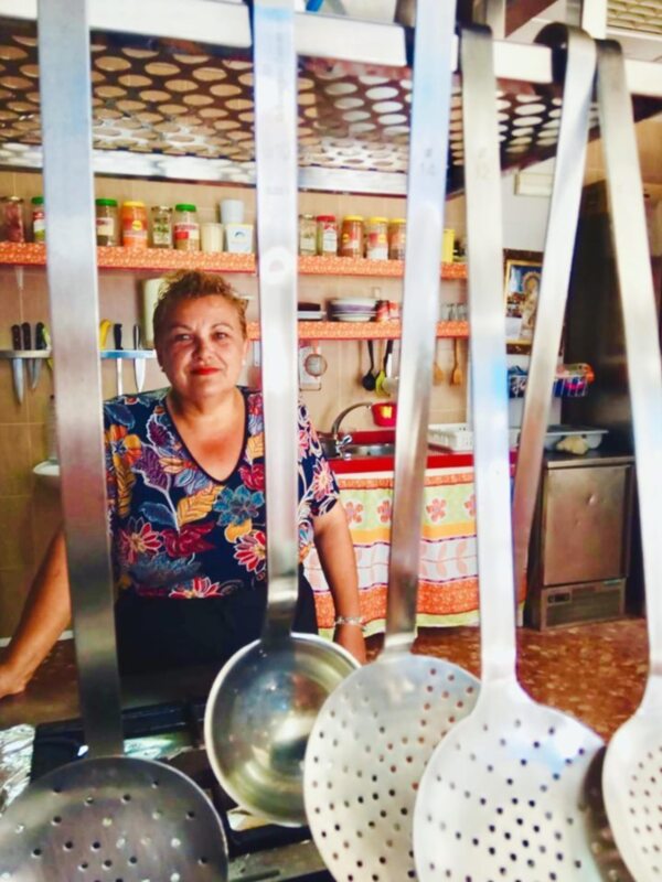 La Cocina Social de Chipiona cumple seis años atendiendo a un tercio del número de comensales con los que comenzó