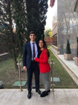 Juan Varela y Carmen Solís, la pareja más joven de notarios de España con 24 y 27 años