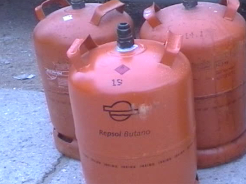 Consumo vuelve alertar sobre nuevas estafas en las revisiones de butano en Chipiona