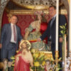 La Pastora  de Santa Marina  recibió el fajín del  teniente alcalde  de Sevilla