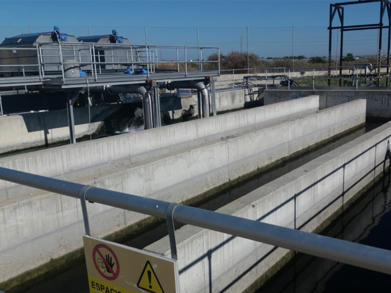 Aqualia informa sobre su acuerdo con el Ayuntamiento de Chipiona para la detección del coronavirus en las aguas residuales del municipio