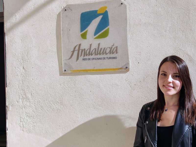 La Oficina de Turismo del Ayuntamiento de Chipiona renueva la marca ‘Q de Calidad Turística’ 