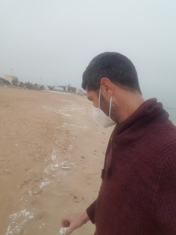 Medio Ambiente alertado por un vertido en playas de Chipiona