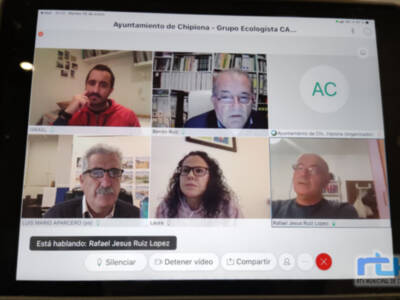 Laura Román informa del estudio con el CANS de iniciativas en el arbolado urbano de Chipiona