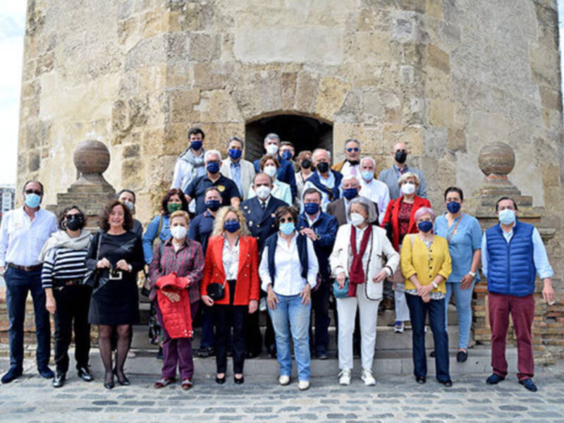 Museo marítimo de la Torre del Oro en Sevilla.