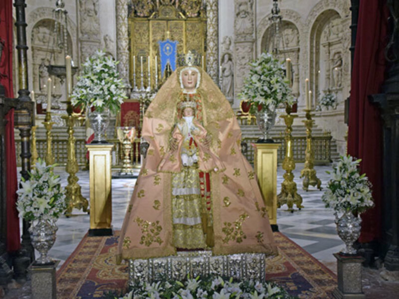 La Catedral de Sevilla acoge la Veneración de la Patrona de la Ciudad de la Giralda