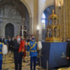 La Catedral de Sevilla celebra la Festividad de San Clemente con la procesión de la reliquia y la espada de San Fernando