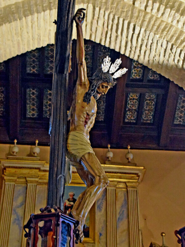La lluvia impidió la procesión del Grupo de Fieles del Stmo. Cristo del Buen Fin de Alcalá del Río. 