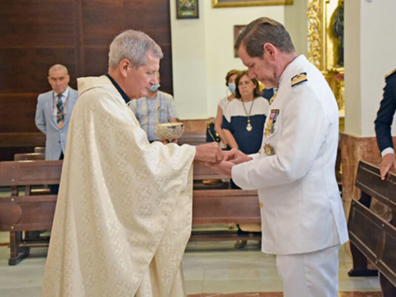La Comandancia Naval celebró la misa del Carmen en la capilla de los Marineros